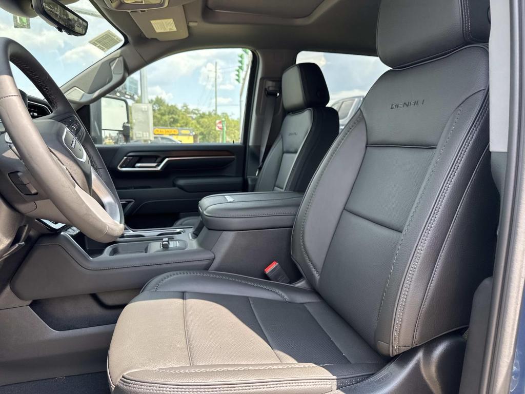 new 2025 GMC Sierra 2500 car, priced at $90,460