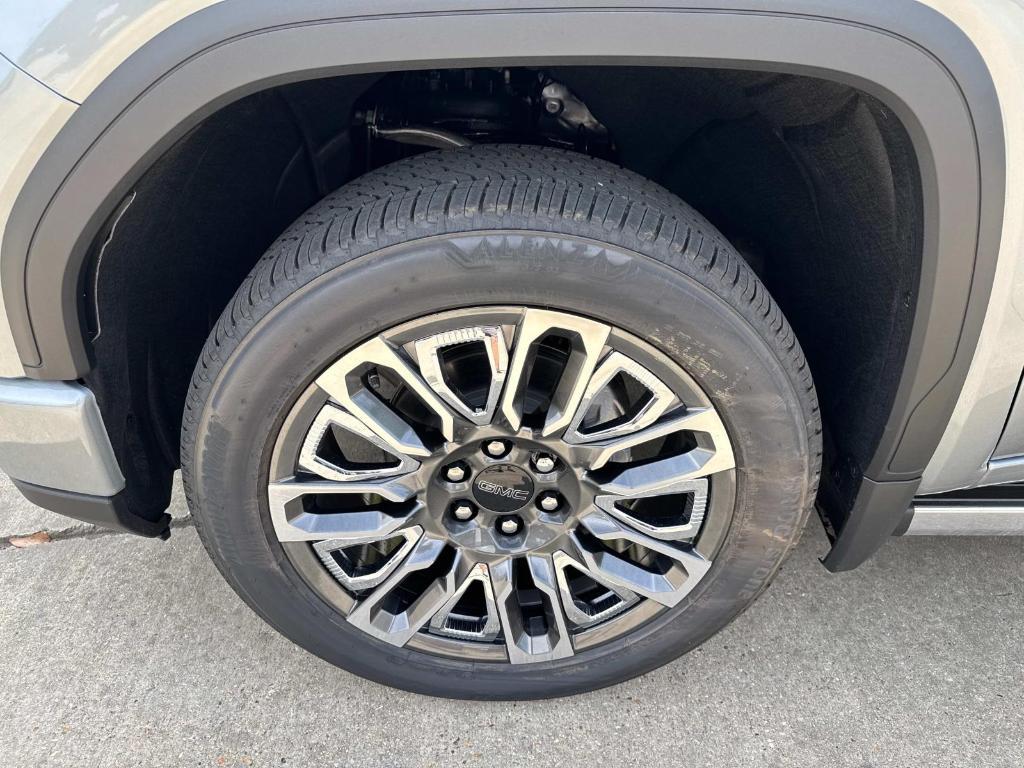 new 2025 GMC Sierra 1500 car