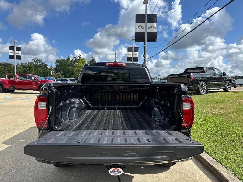 new 2025 GMC Canyon car, priced at $43,945