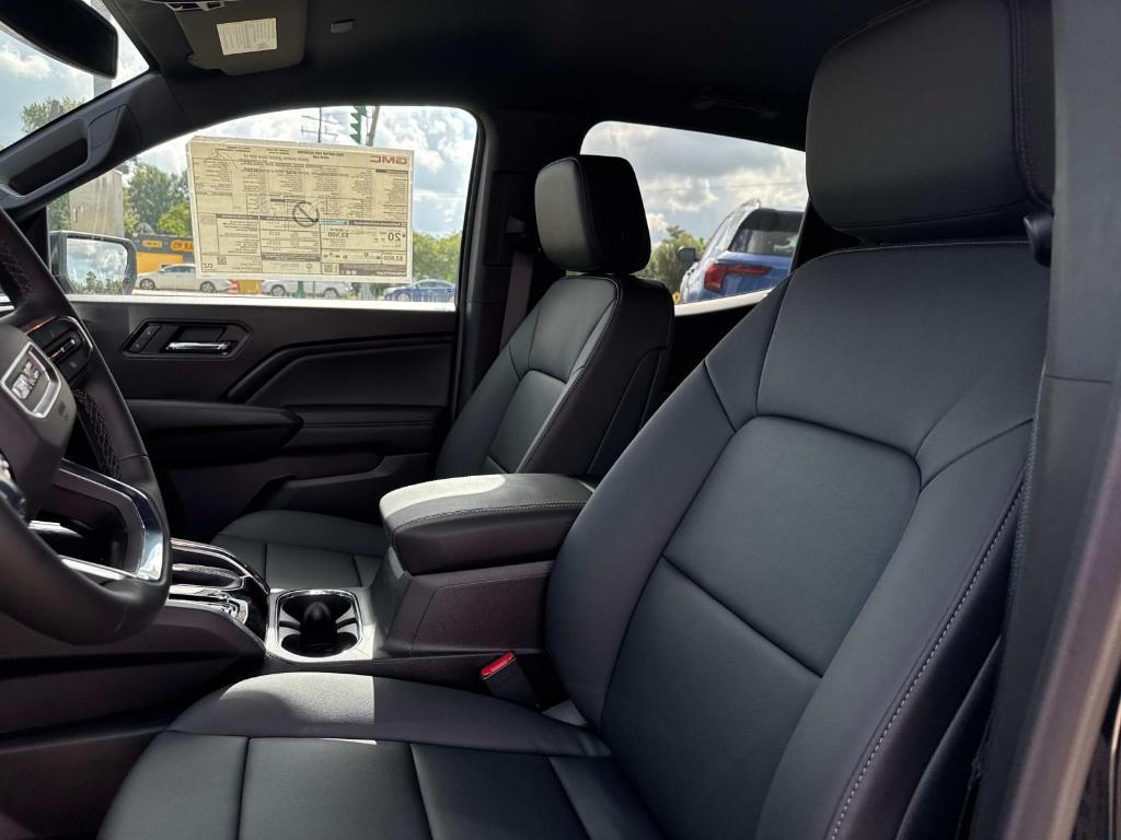 new 2025 GMC Canyon car, priced at $43,945