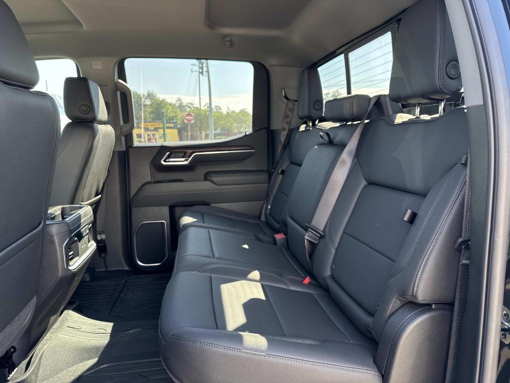 new 2026 GMC Sierra 1500 car, priced at $67,340