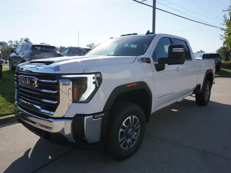 new 2025 GMC Sierra 2500 car, priced at $71,655