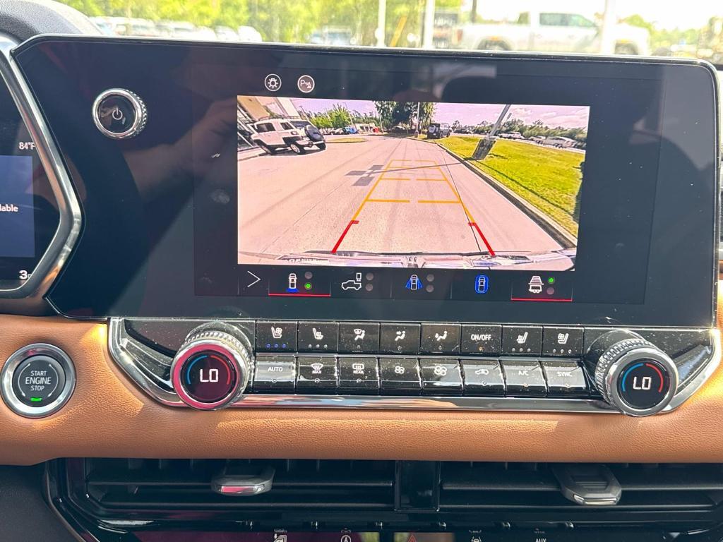 new 2025 GMC Canyon car, priced at $52,335