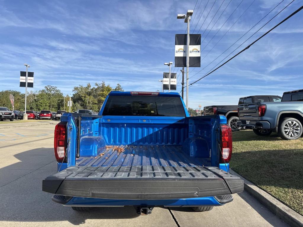 used 2022 GMC Sierra 1500 car, priced at $32,777