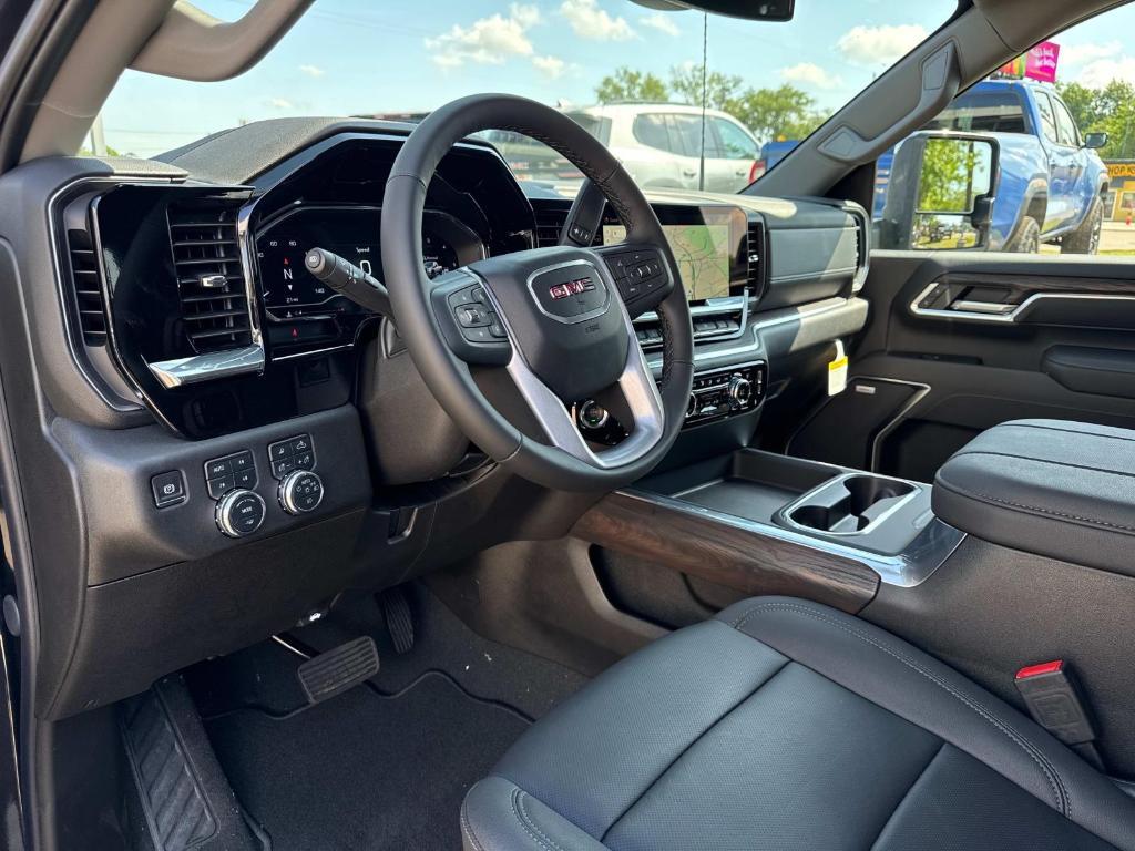 new 2025 GMC Sierra 2500 car, priced at $78,740