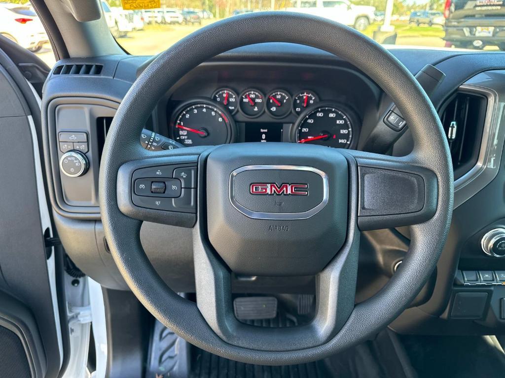 new 2025 GMC Sierra 1500 car, priced at $46,985