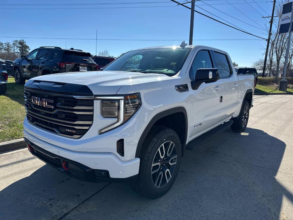 new 2025 GMC Sierra 1500 car, priced at $70,365