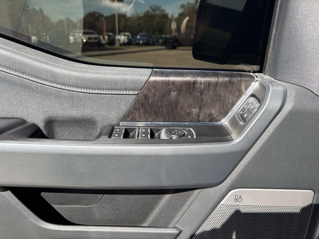 used 2021 Ford F-150 car, priced at $35,556