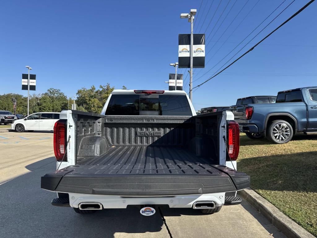 new 2026 GMC Sierra 1500 car, priced at $80,690