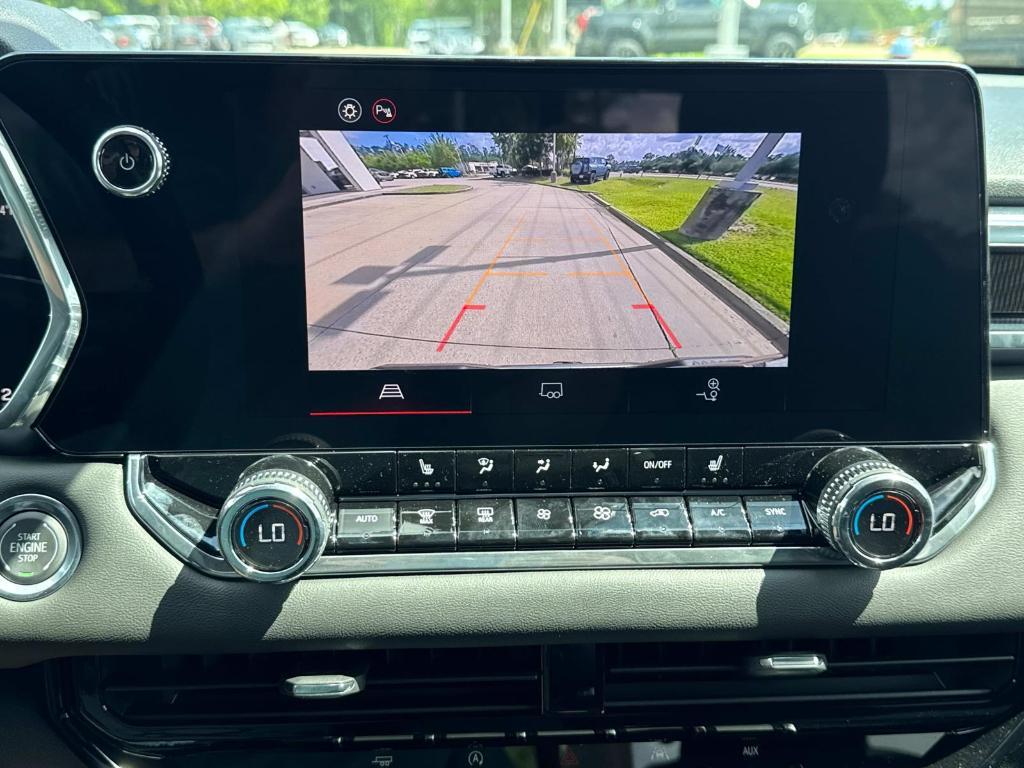 new 2025 GMC Canyon car, priced at $42,675