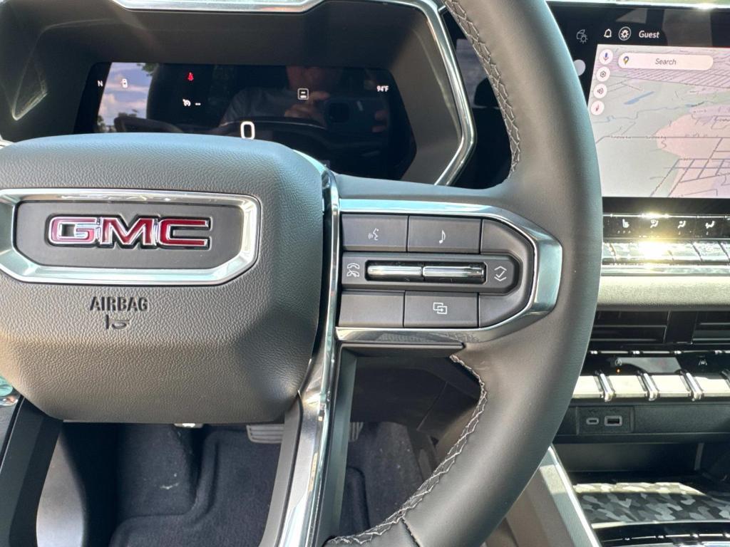 new 2025 GMC Canyon car, priced at $42,675