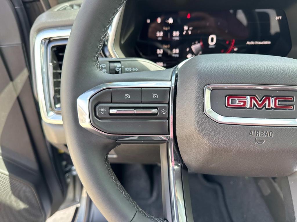 new 2025 GMC Canyon car, priced at $40,590