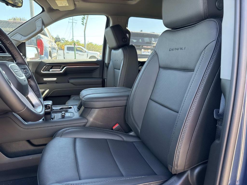 new 2026 GMC Sierra 1500 car, priced at $80,090