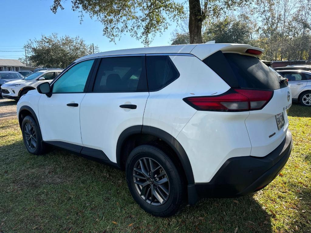 used 2021 Nissan Rogue car, priced at $18,995