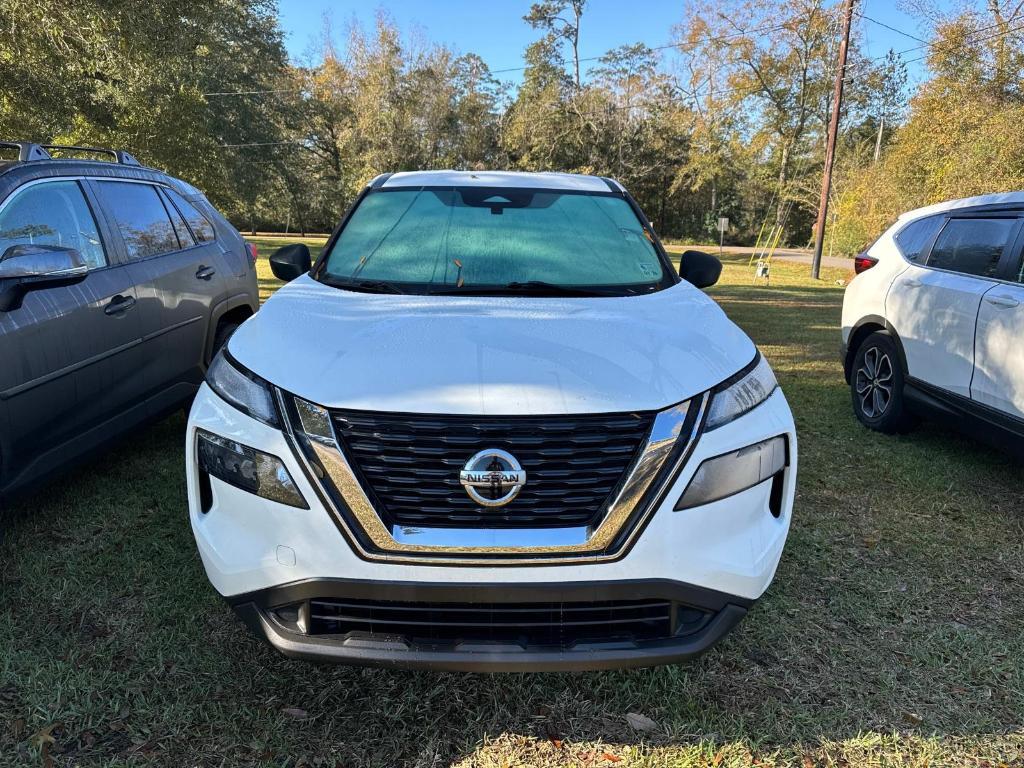 used 2021 Nissan Rogue car, priced at $18,995