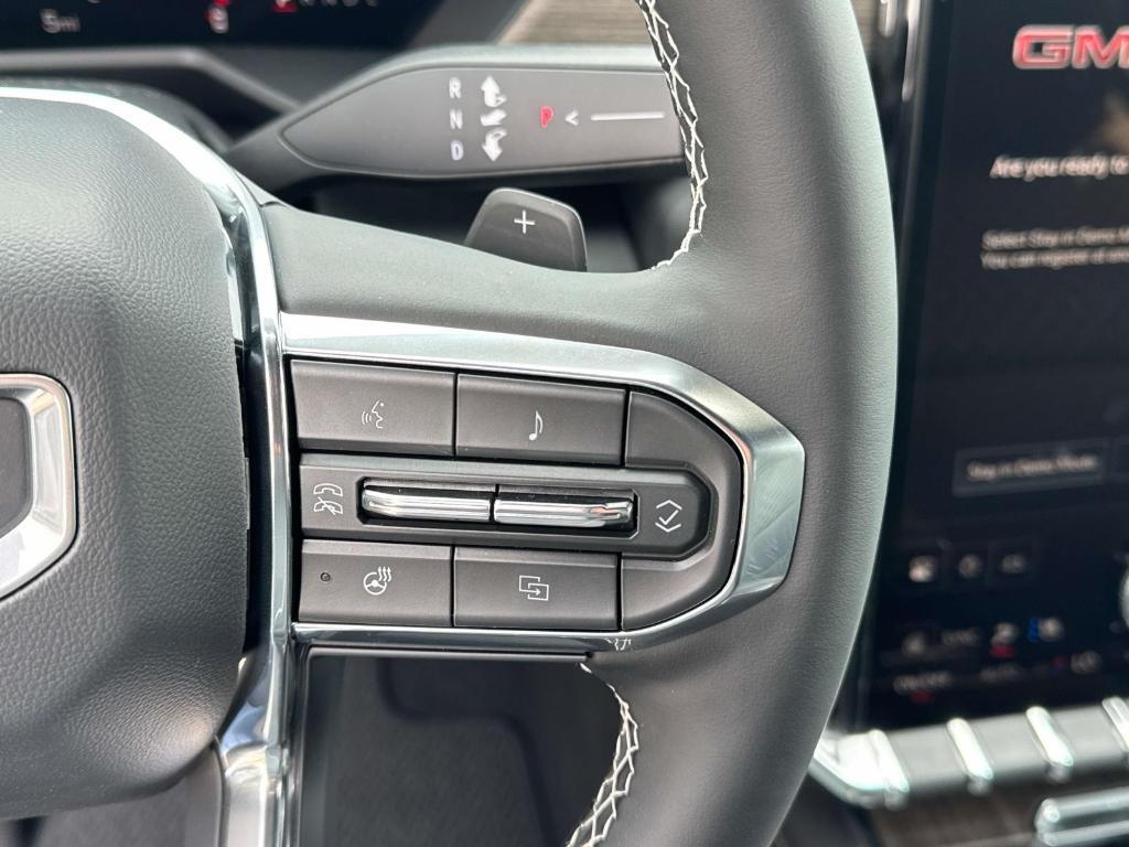 new 2025 GMC Acadia car, priced at $55,990