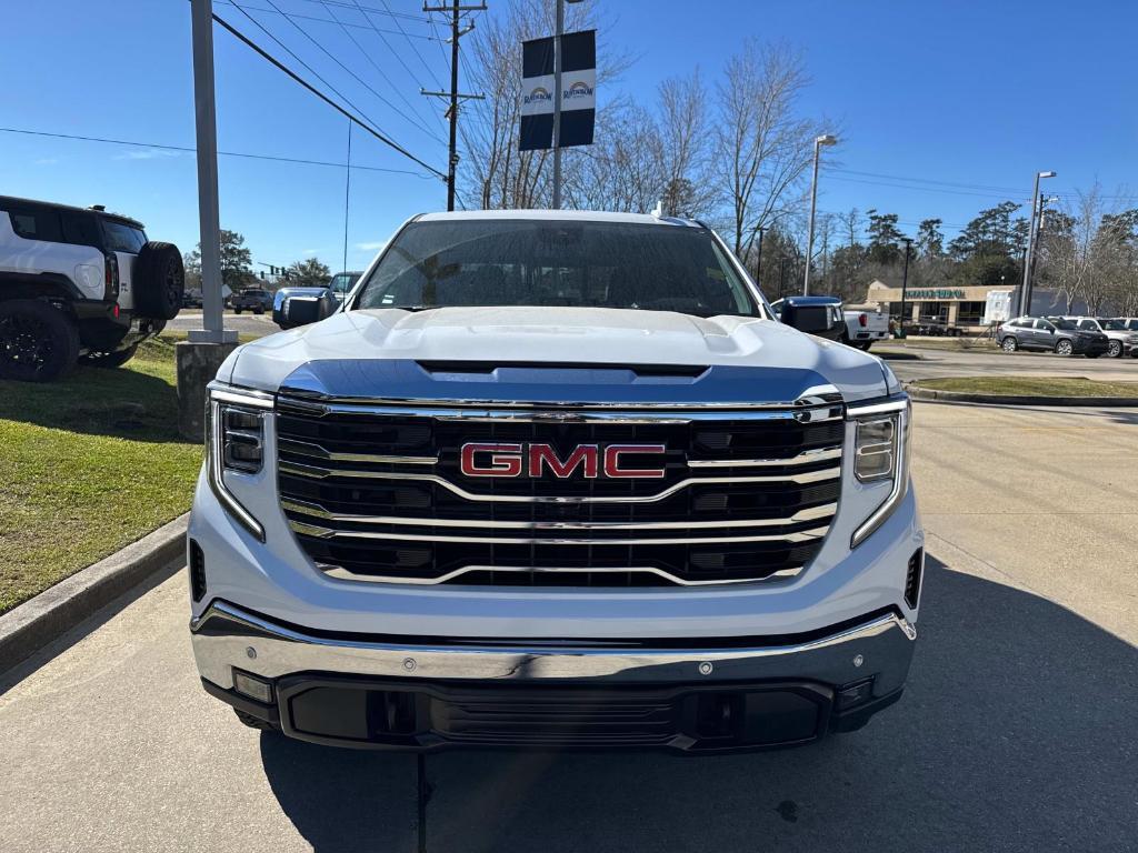 new 2025 GMC Sierra 1500 car, priced at $67,225