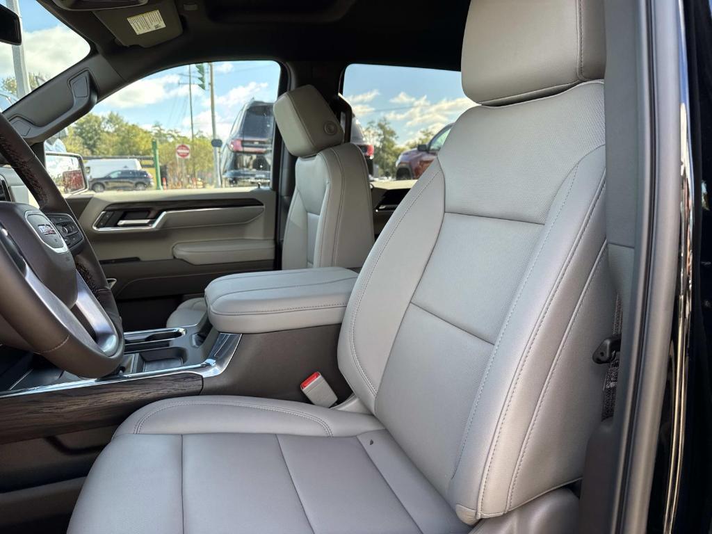 new 2026 GMC Sierra 1500 car, priced at $68,135