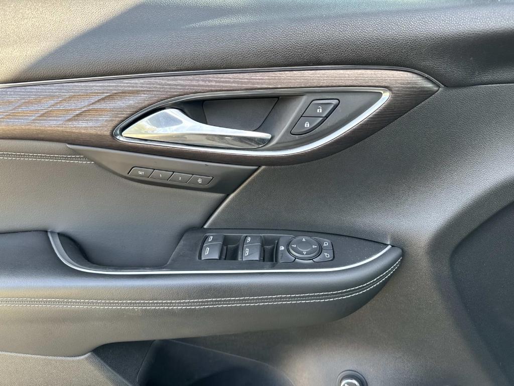 used 2021 Buick Envision car, priced at $23,574