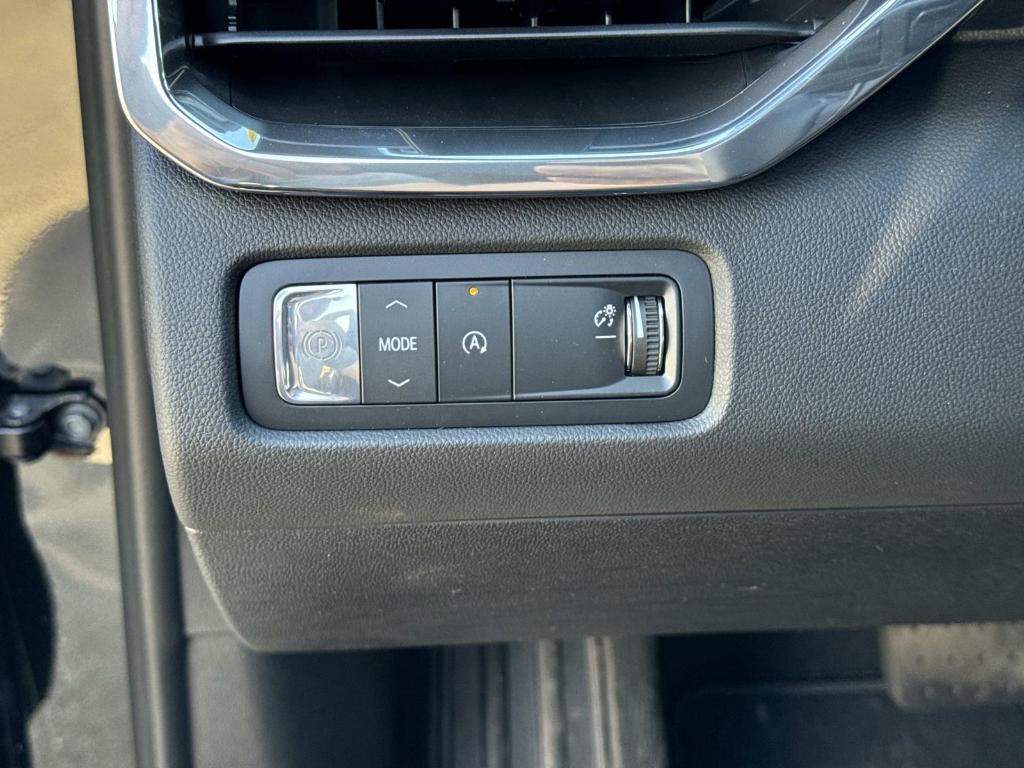 new 2026 GMC Acadia car, priced at $46,090