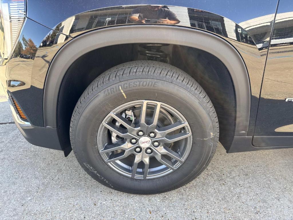 new 2026 GMC Acadia car, priced at $46,090