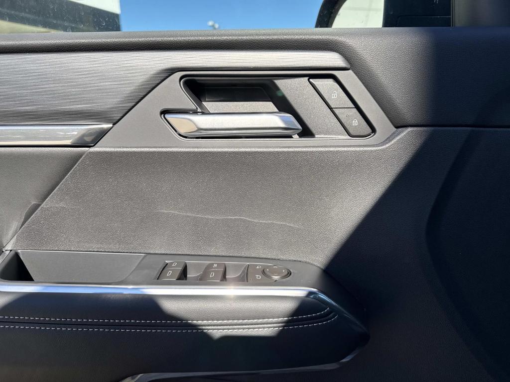 new 2026 GMC Acadia car, priced at $46,090