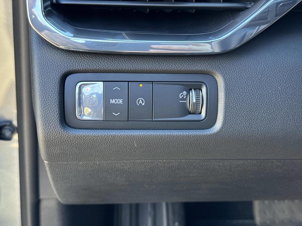 new 2026 GMC Acadia car, priced at $46,090