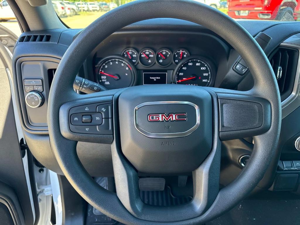 new 2025 GMC Sierra 1500 car, priced at $48,145