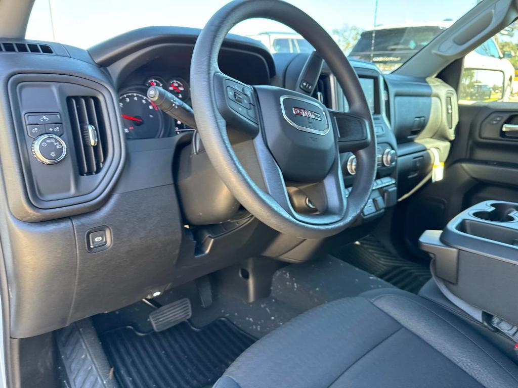 new 2025 GMC Sierra 1500 car, priced at $48,145