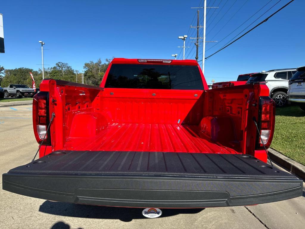 new 2025 GMC Sierra 1500 car, priced at $48,640