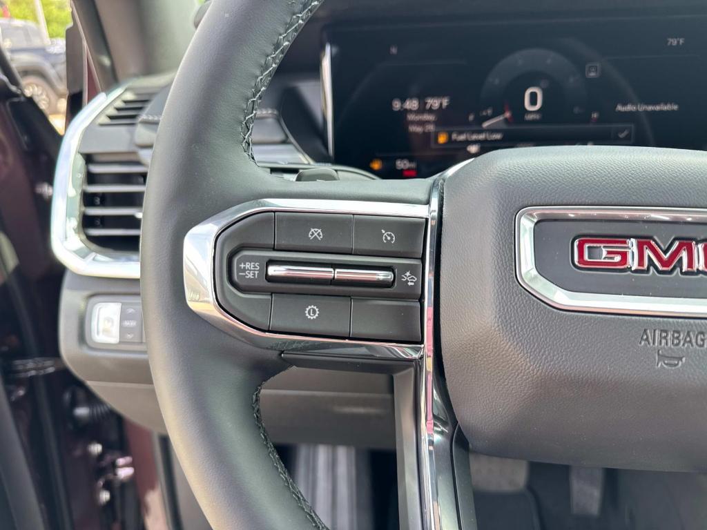 new 2025 GMC Acadia car, priced at $44,990