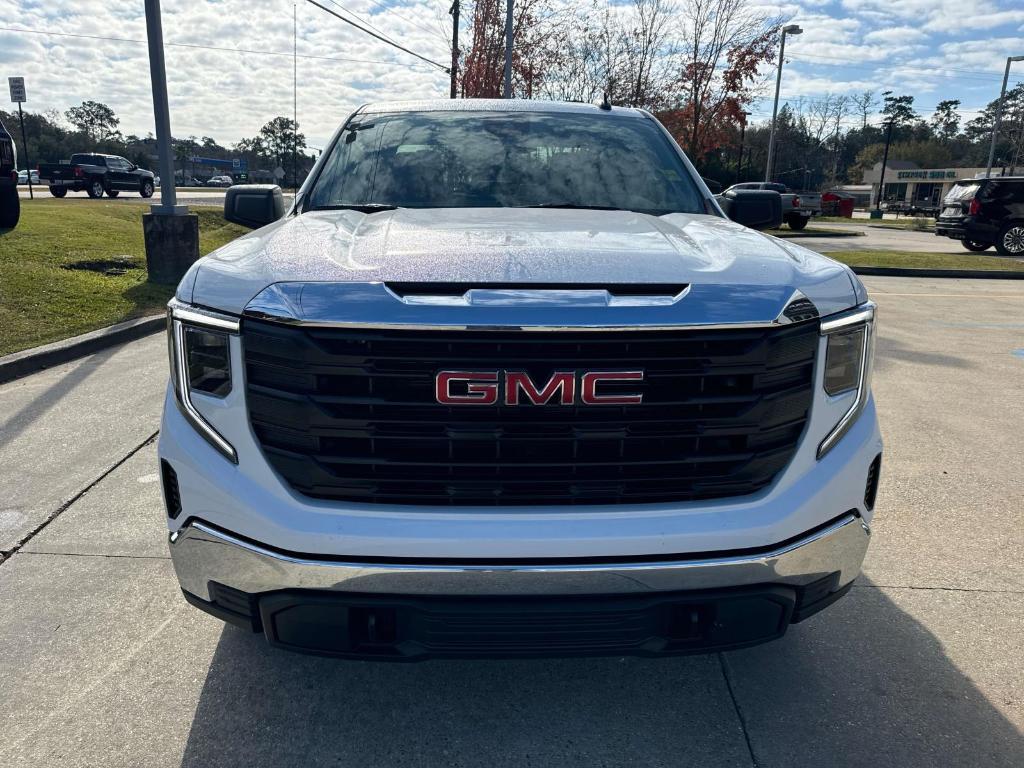 new 2025 GMC Sierra 1500 car, priced at $47,235