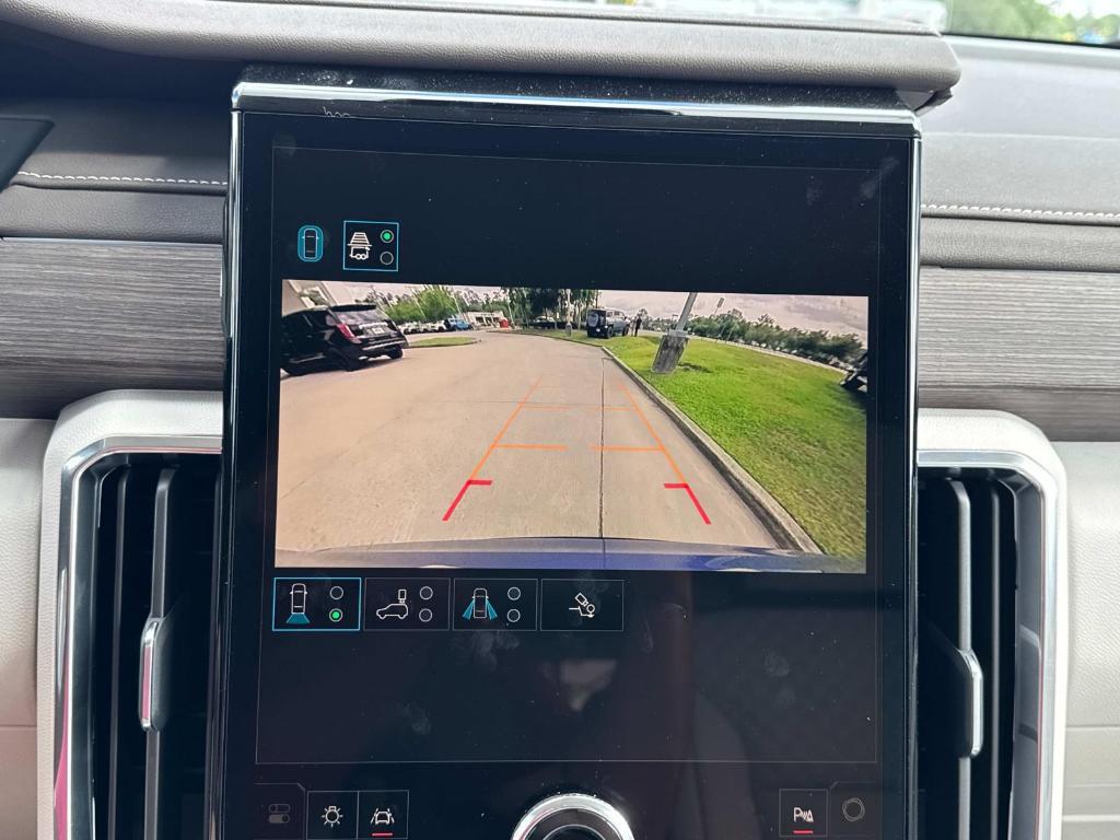 new 2025 GMC Acadia car, priced at $63,060