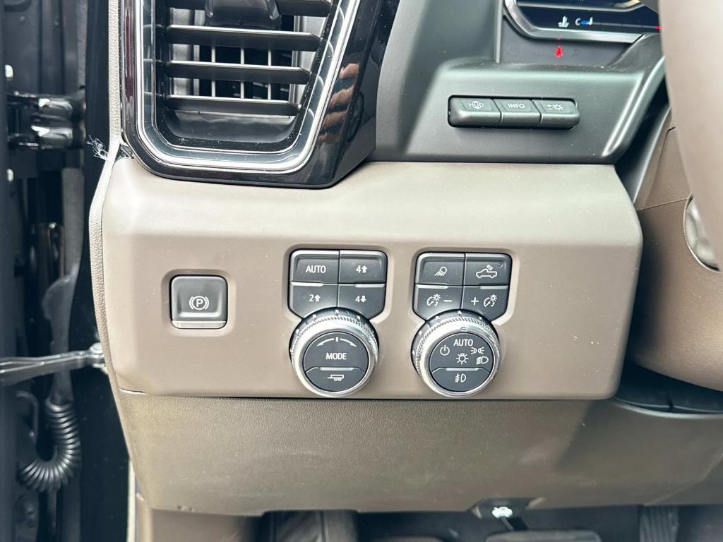 new 2025 GMC Sierra 1500 car, priced at $78,695