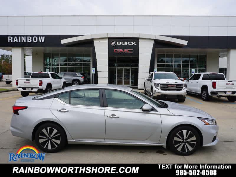 used 2022 Nissan Altima car, priced at $21,990