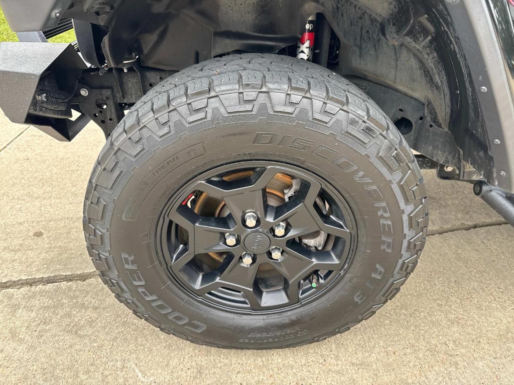 used 2020 Jeep Gladiator car, priced at $33,998