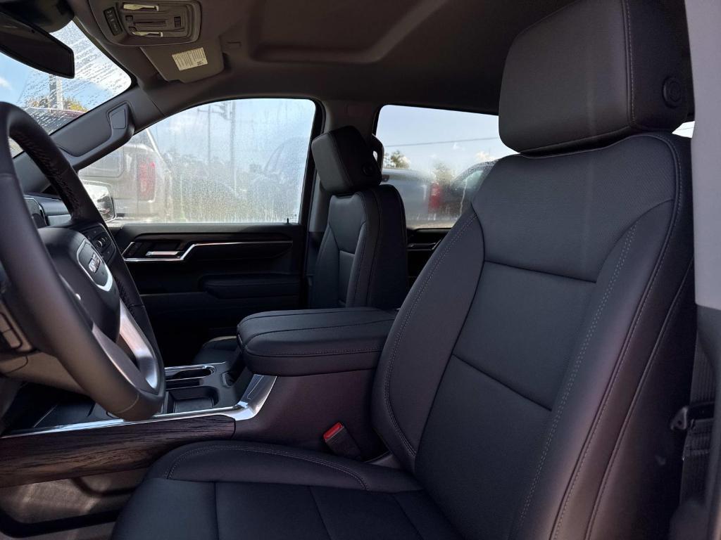new 2026 GMC Sierra 1500 car, priced at $67,940