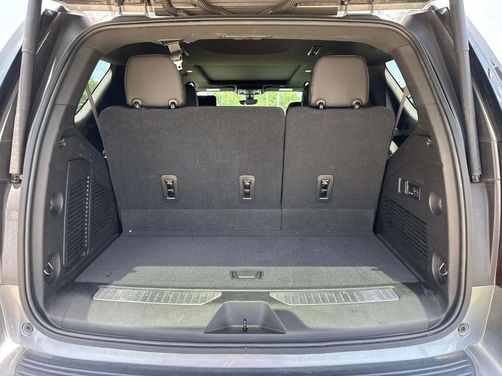 used 2021 GMC Yukon car, priced at $48,988