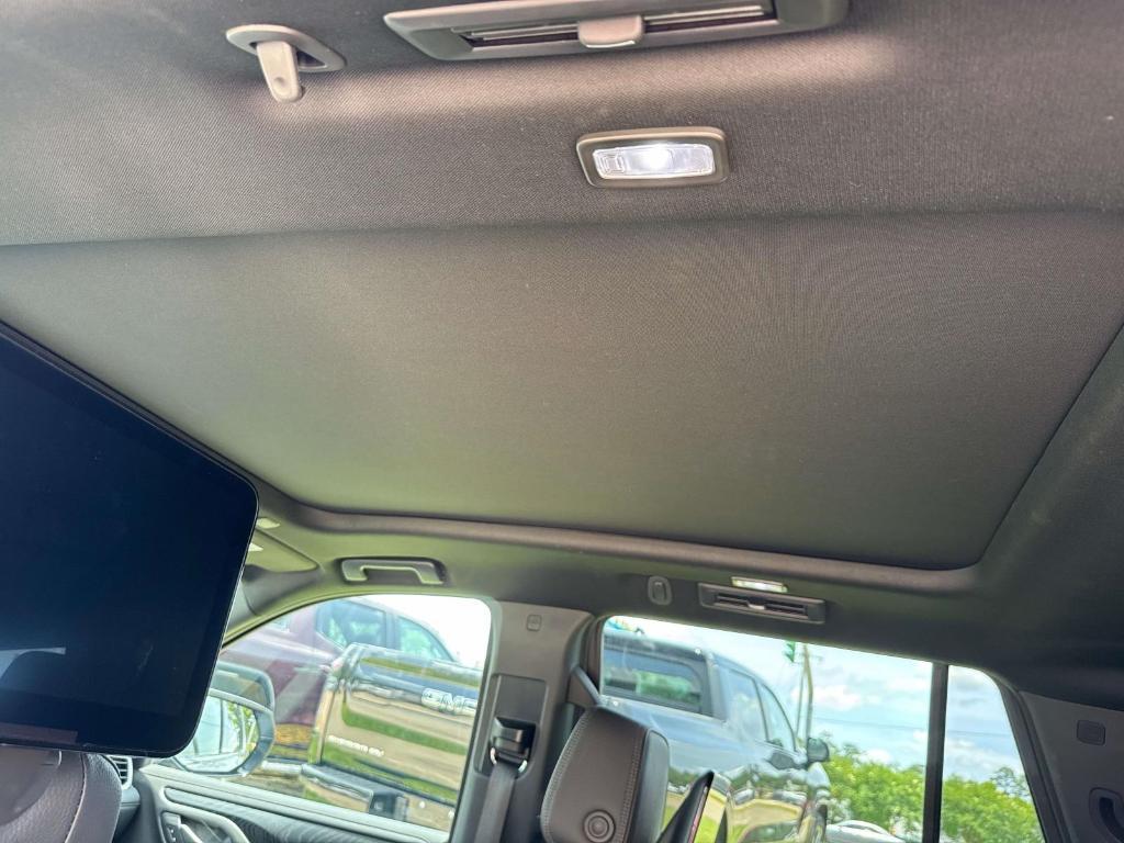 used 2021 GMC Yukon car, priced at $48,988