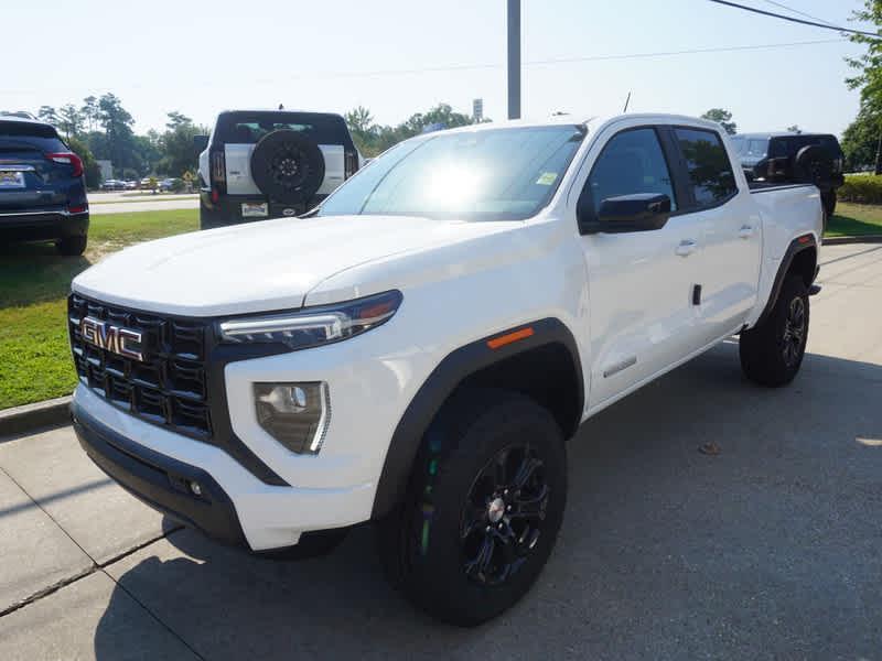 new 2024 GMC Canyon car, priced at $41,500