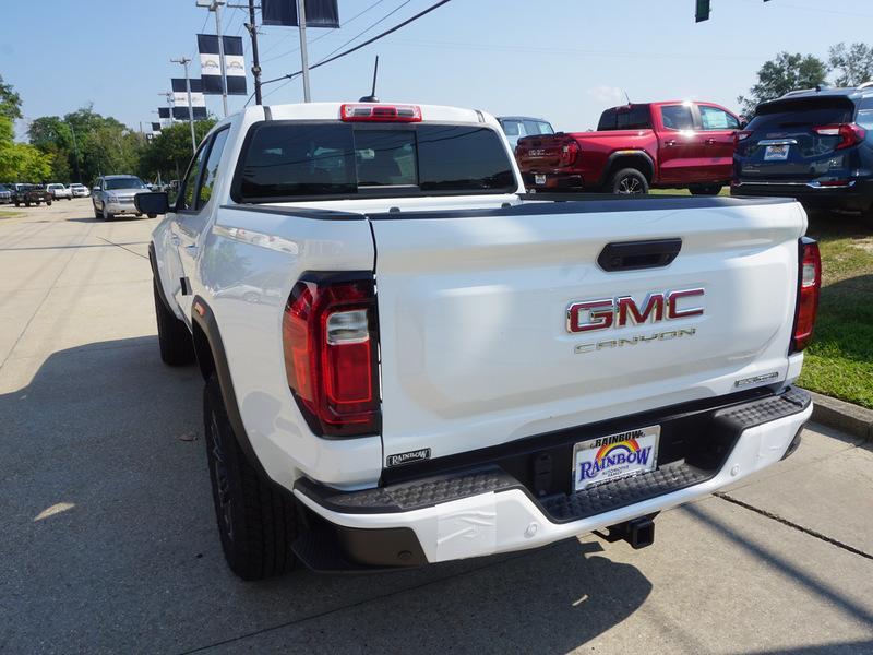 new 2024 GMC Canyon car, priced at $38,000