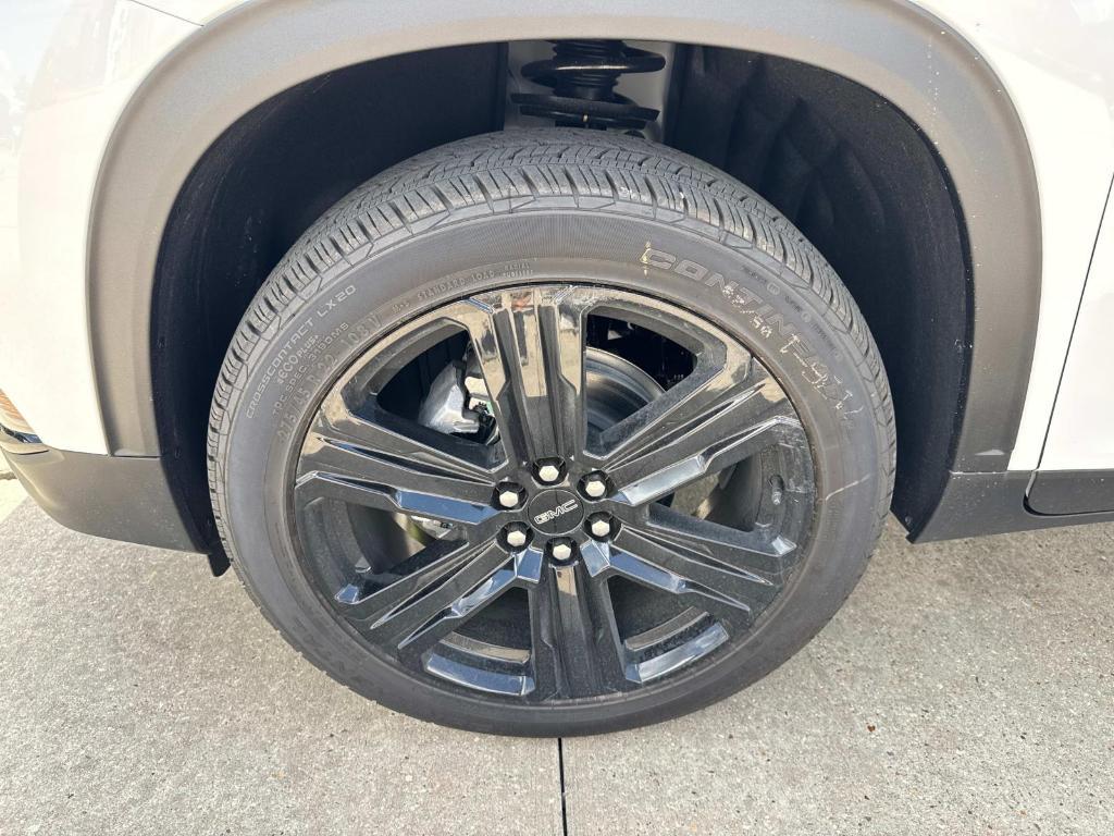 new 2025 GMC Acadia car