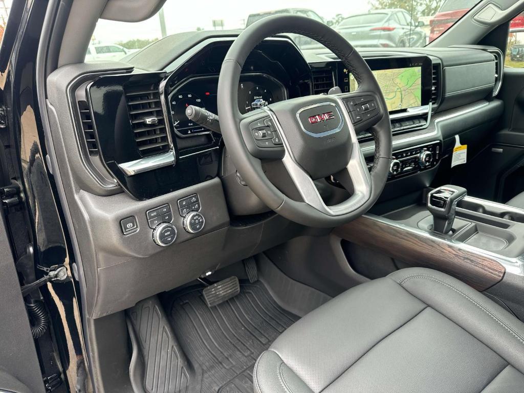 new 2025 GMC Sierra 1500 car, priced at $64,940