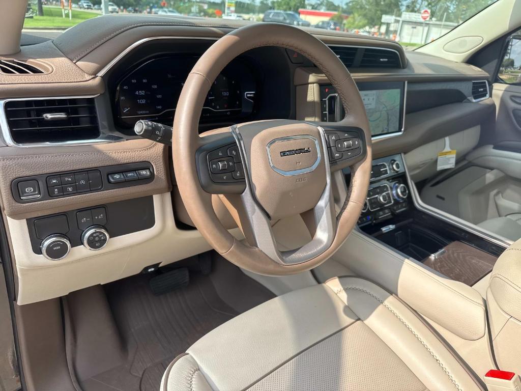 used 2024 GMC Yukon XL car, priced at $75,490