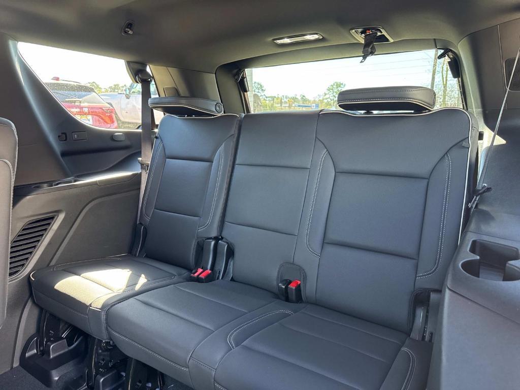 new 2025 GMC Yukon car, priced at $70,410