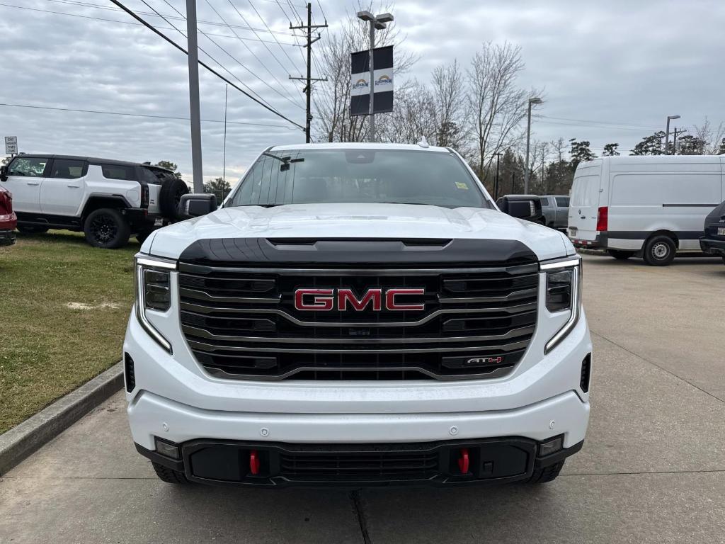 new 2025 GMC Sierra 1500 car, priced at $70,365