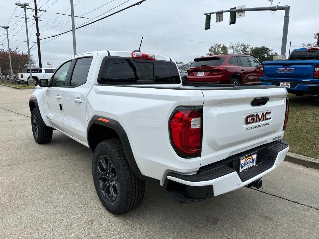 new 2024 GMC Canyon car, priced at $41,800