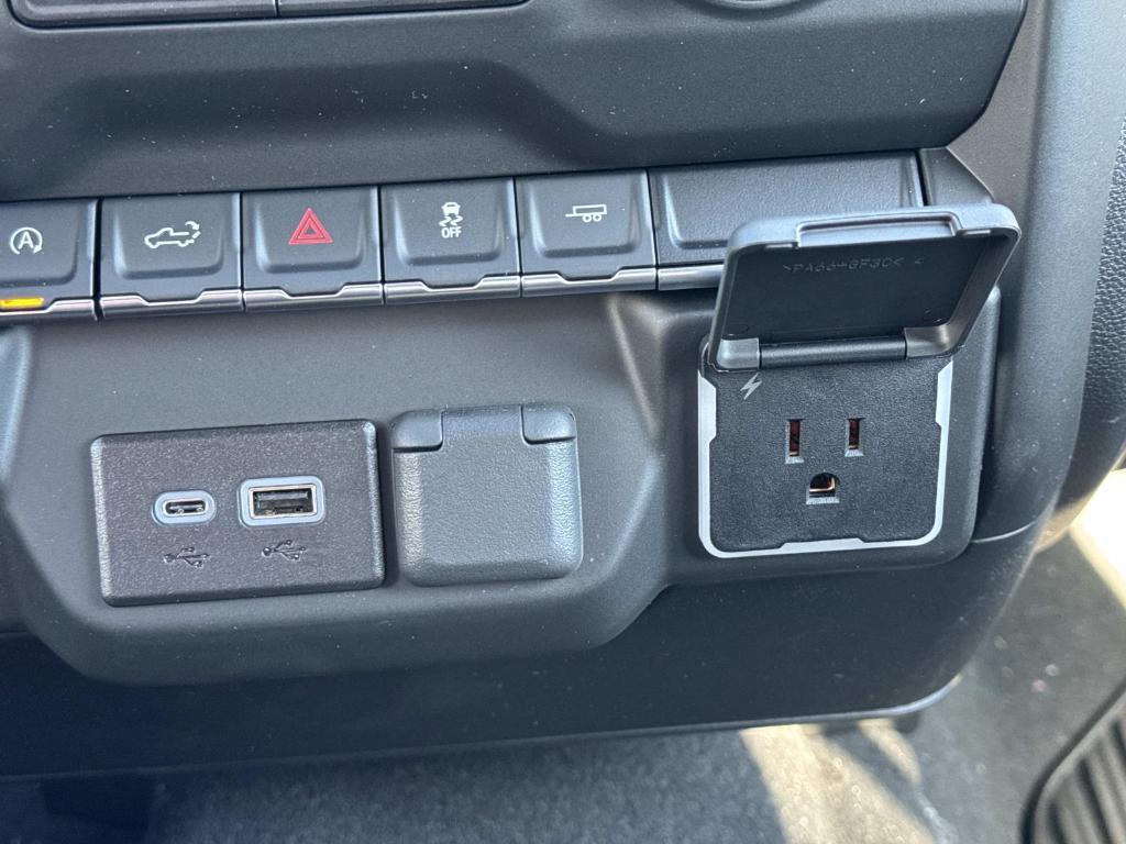 new 2026 GMC Sierra 1500 car, priced at $48,745