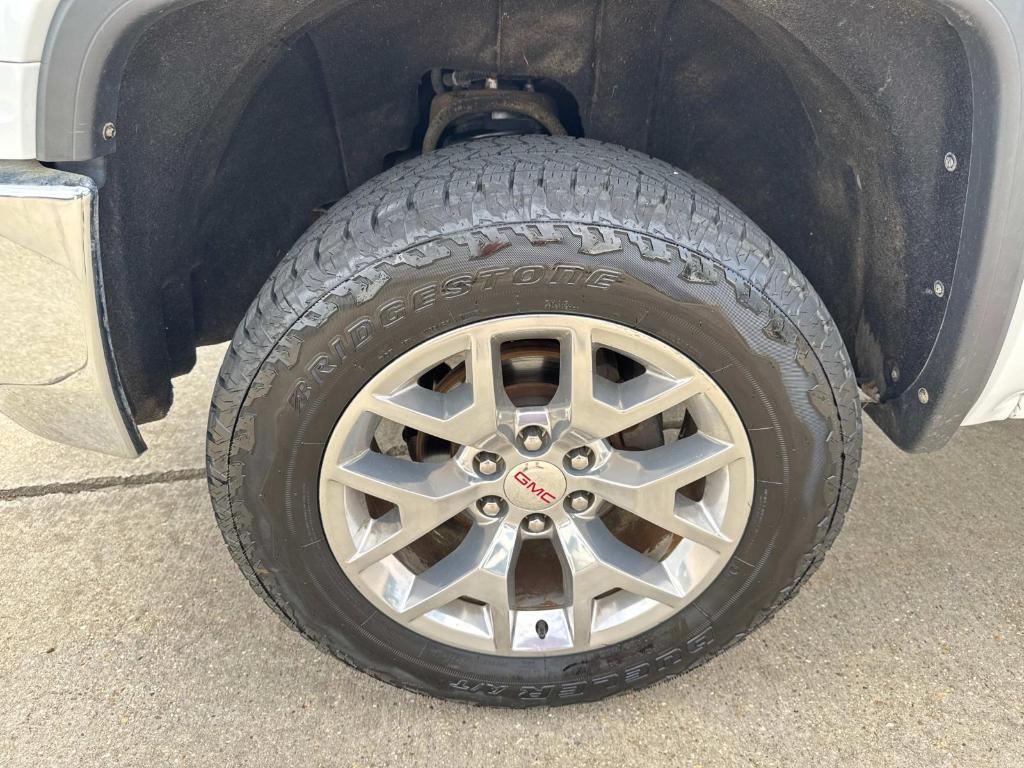 used 2018 GMC Sierra 1500 car, priced at $30,988