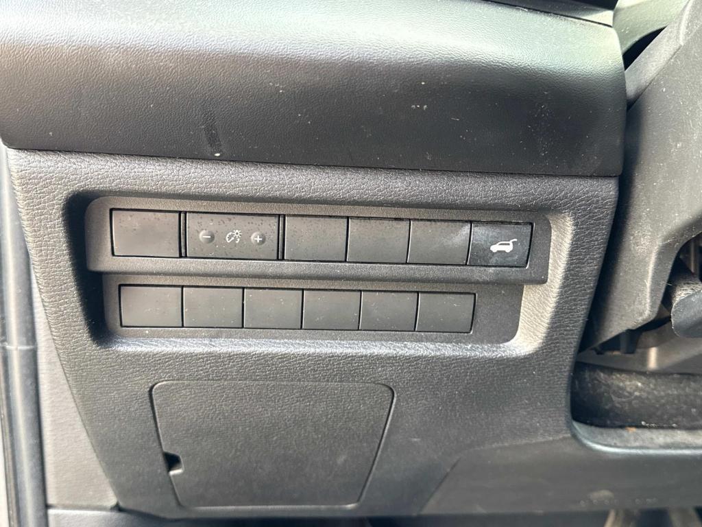 used 2023 Mitsubishi Outlander car, priced at $23,961